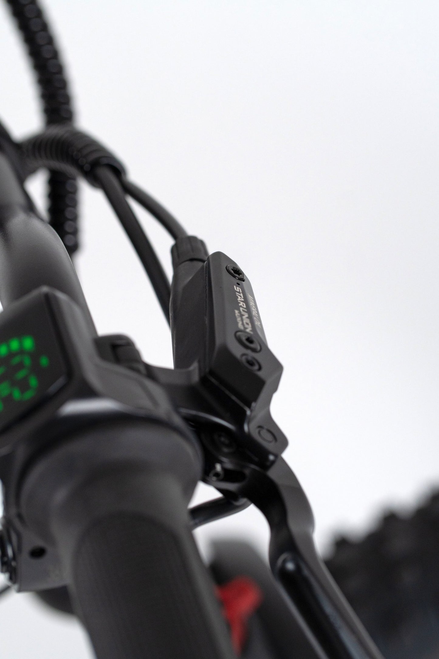 DUO 20” Podium Pro