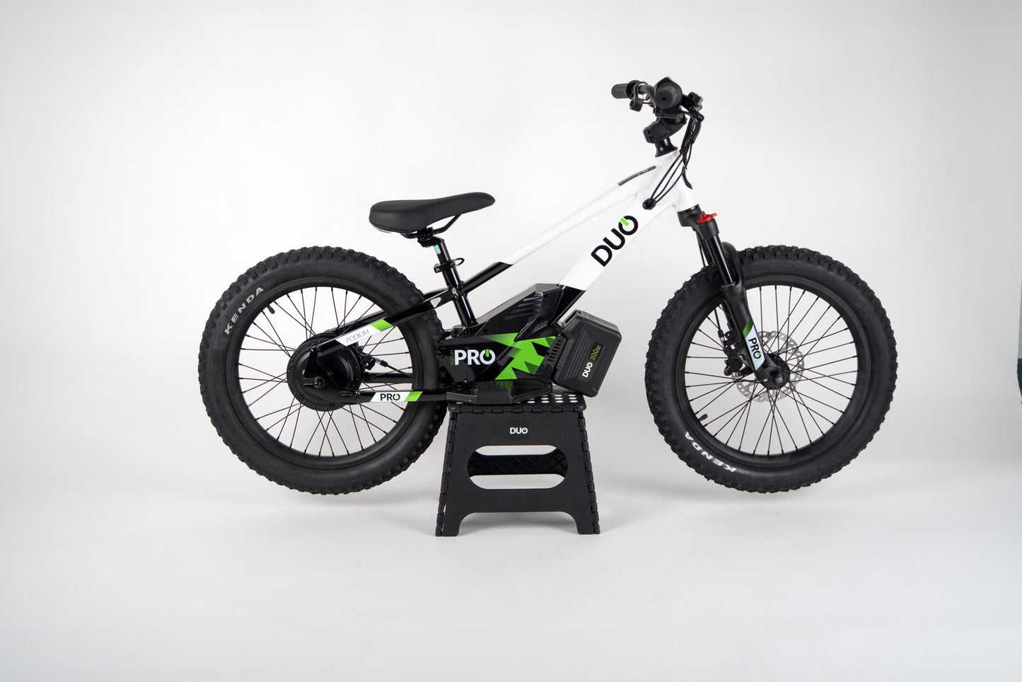 DUO 20” Podium Pro